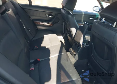 2006 BMW 330I z USA, uszkodzony, nr VIN WBAVB33526KS37639